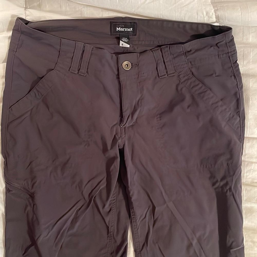 Marmot Lobo hiking & climbing pants size 8. 94% nylon, 6% elastane.